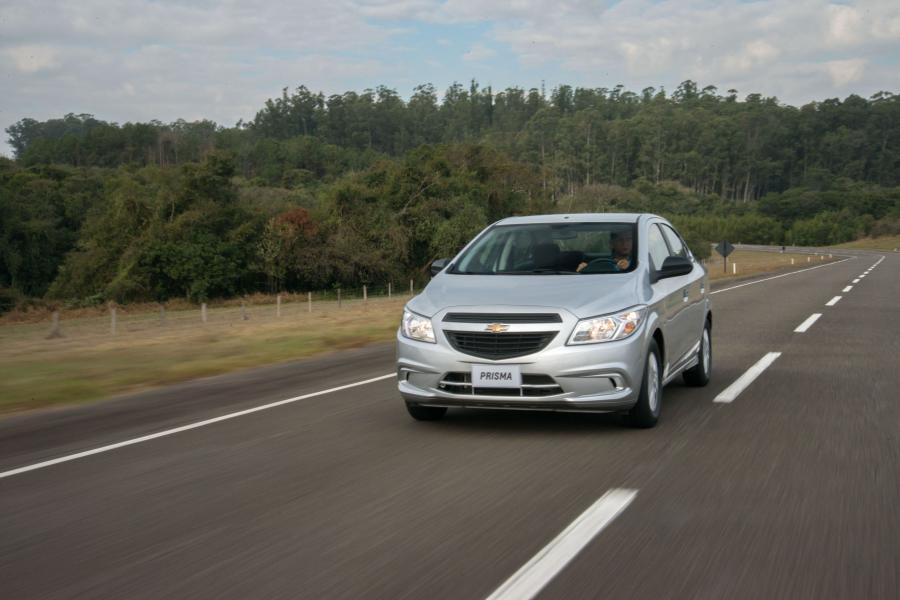  Chevrolet Prisma Joy 2016 года  (фото 1 из 10)